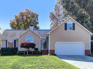 6001 Dawn Ridge Trl, Greensboro, NC 27410