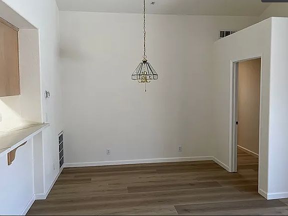 2nd image of 729 Marie Ln