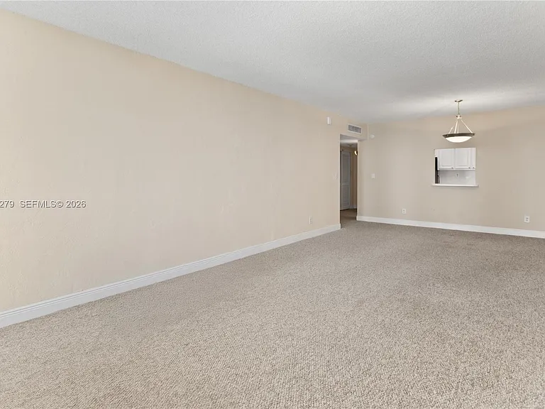 19390 Collins Ave #516 — Photo 15