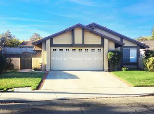 25707 Rancho Adobe Rd, Santa Clarita, CA 91355