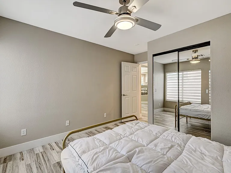 9748 Cathedral Stairs Ct — Photo 31