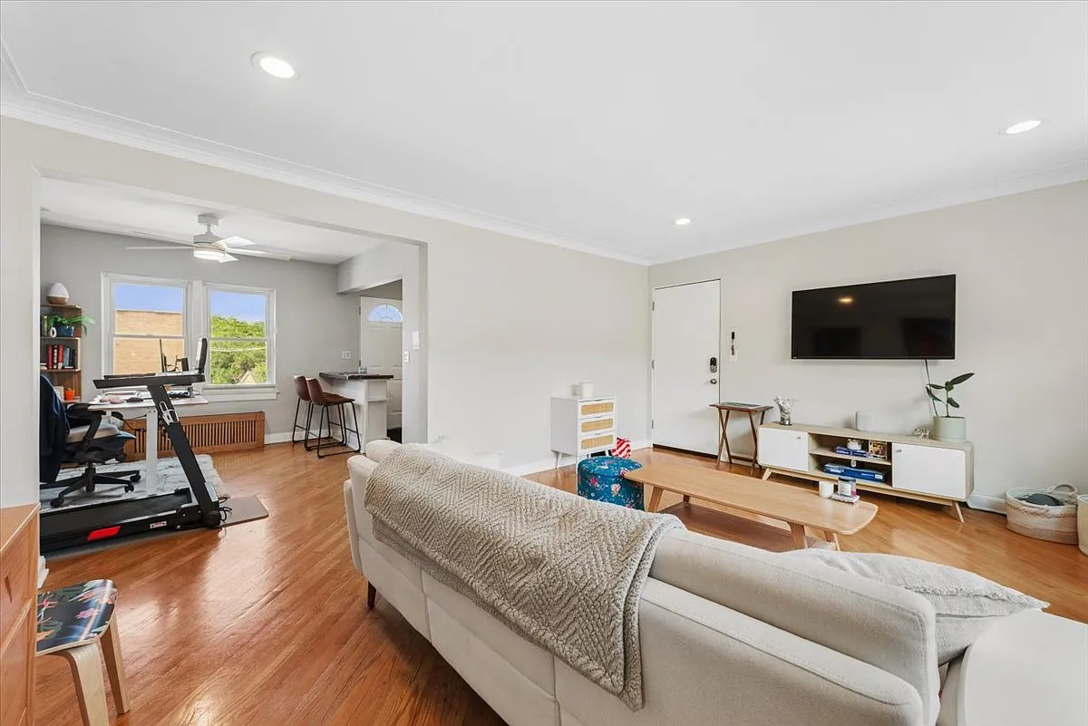 1 bed, $1,800 — Photo 4
