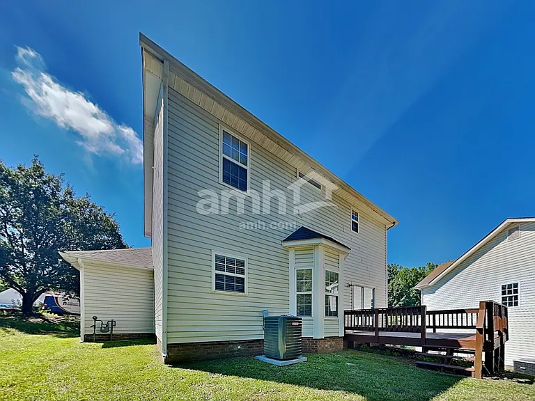 214 Long Creek Pkwy — Photo 17
