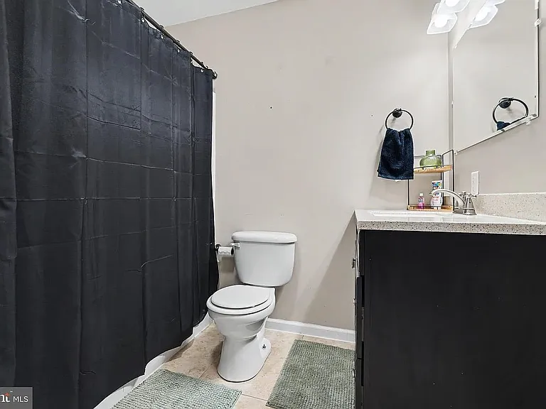 206 Pike Ct — Photo 3