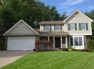 41 Limerick Ln, Rochester, NY 14606