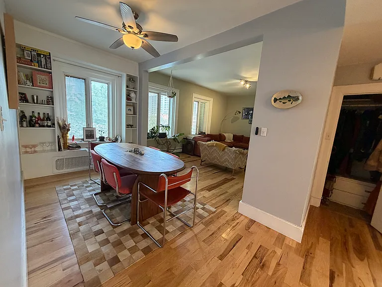Living area or Dining rooming
