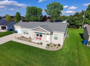 299 Caleb Dr, Fremont, OH 43420