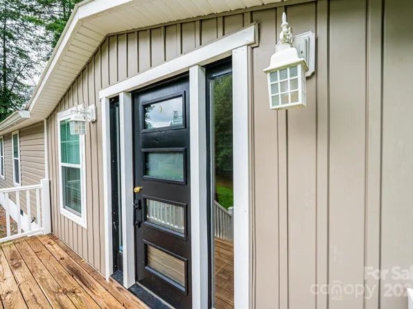 1690 Falls Rd NW, Valdese, NC 28690