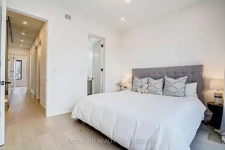 21 Shudell Ave #1A — Photo 6