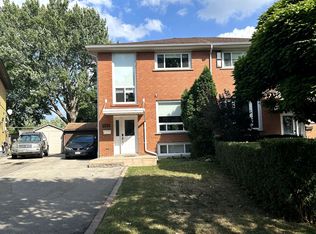 1335 Freeport Dr, Mississauga, ON L5C 1S5