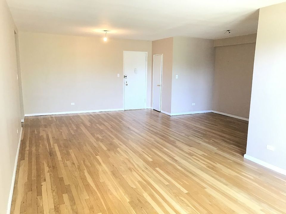 1st image of 10230 Queens Blvd APT 2E
