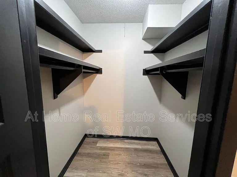 1242 E Cherry St #304 — Photo 14