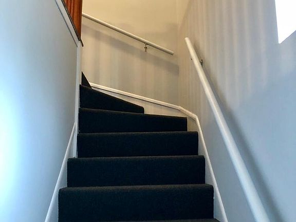 3rd image of 1331 East Ave #2