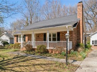 6 Natchez Ct, Greensboro, NC 27455