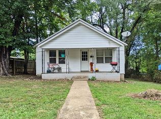 1221 W Stephenson Ave, Harrison, AR 72601