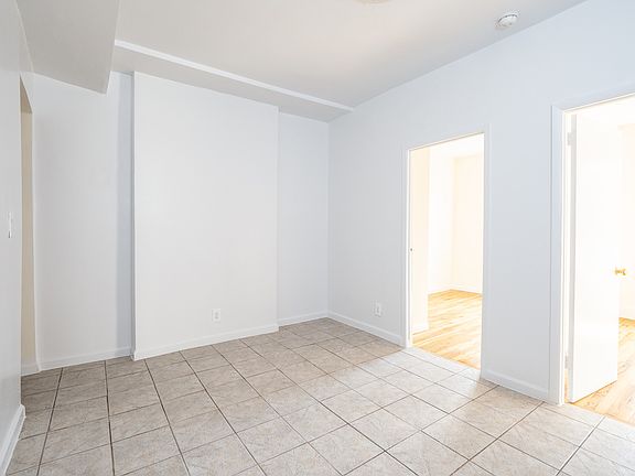 2nd image of 268 6th Ave #9