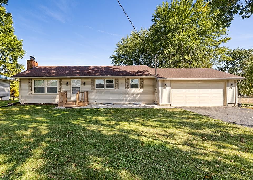 1st image of 430 Beechwood Dr