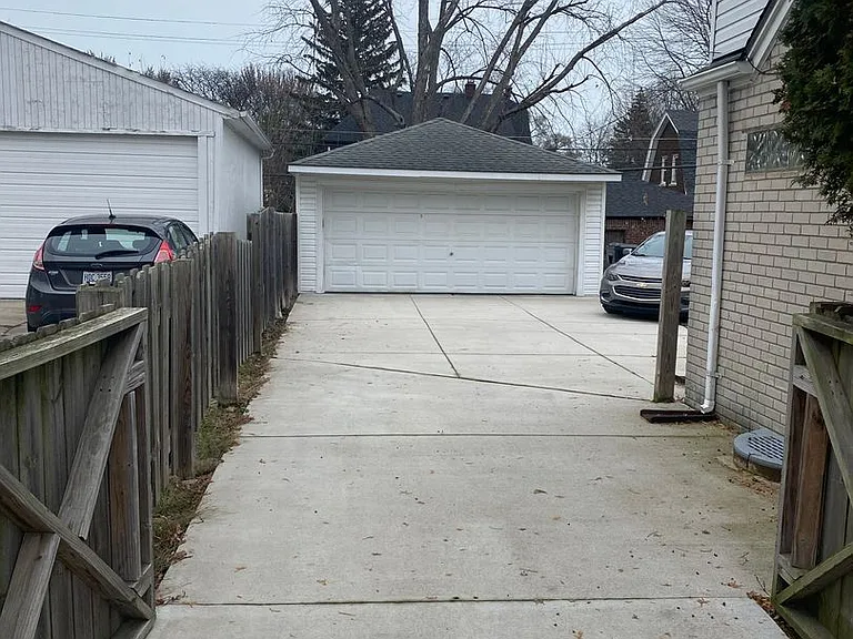 448-450 Alter — Photo 2