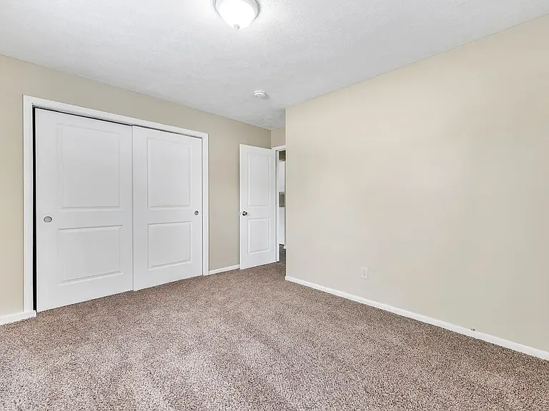905 Coolidge Rd — Photo 13