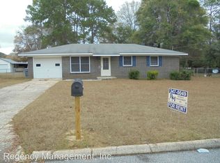 5 Verna Cir, Daleville, AL 36322