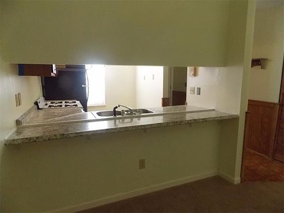 4th image of 2381 Century Ln