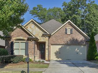 4566 Magnolia Club Cir, Buford, GA 30518