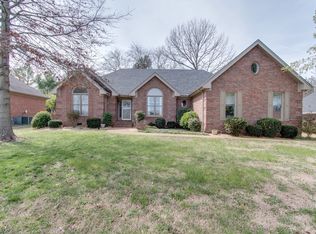2011 Woodcrest Cir, Mount Juliet, TN 37122