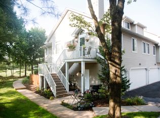 22 Birchwood Rd, Bedminster, NJ 07921