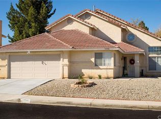 16526 Santiago St, Victorville, CA 92395