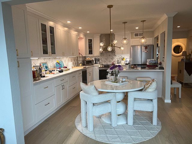 1st image of 2501 Pine Knoll Dr Unit 4