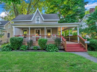 450 N Almont Ave, Imlay City, MI