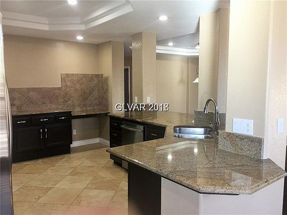 4th image of 6192 Old Rose Dr
