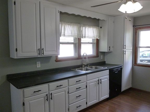 5th image of 1331 Leaman Pl