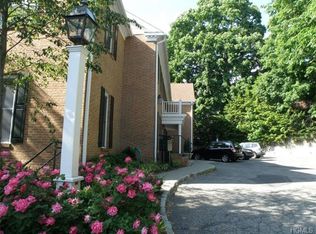 121 King St APT 5, Chappaqua, NY 10514