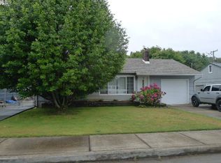 2600 Gardens Ave, Reedsport, OR 97467