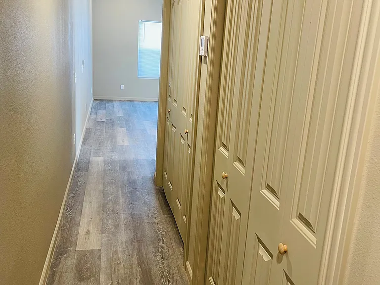 2109 W A St — Photo 18