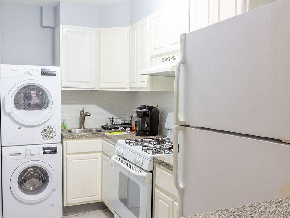 2nd image of 2311 7th Ave APT 2