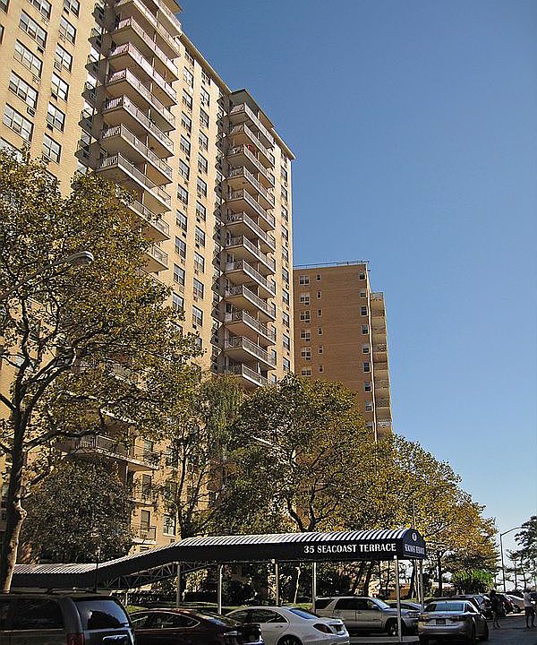 2nd image of 3131 Brighton 13 St Unit 2A