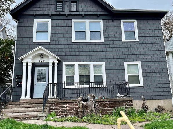 719 Iowa St APT C