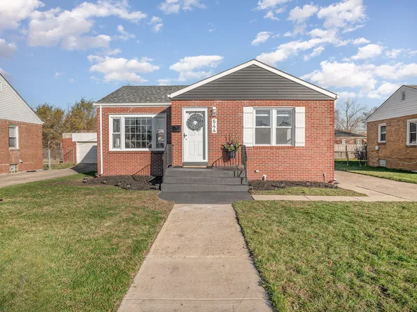644 W 19th Pl, Gary, IN 46407
