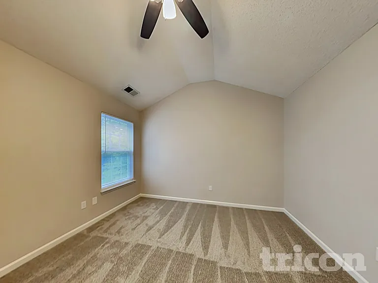 4531 Keeneland Ln — Photo 5