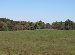 1924 Carl Hurt Rd, Scottsville, KY 42164