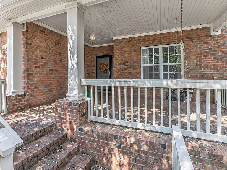 812 Pisgah Park — Photo 4