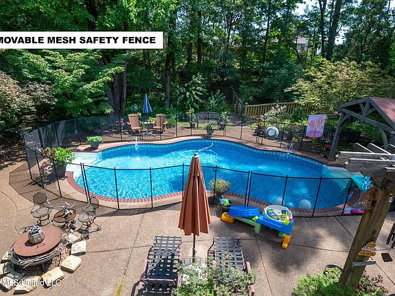 3rd image of 2635 College Rd