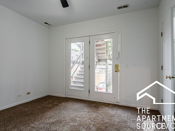 5th image of 2901 N Hoyne Ave #3F