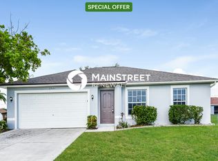 2941 SW 7th Pl, Cape Coral, FL 33914