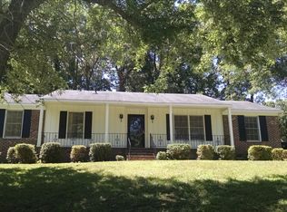 1305 Danbury Ct, High Point, NC 27262