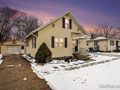 232 43rd St SE, Kentwood, MI, 49548