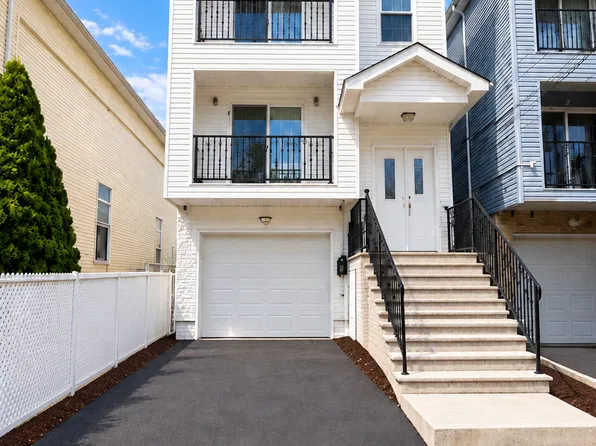 218 Fulton St Floor 2, Elizabethport, NJ 07206