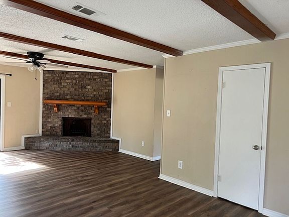 3rd image of 5063 Camelot Dr
